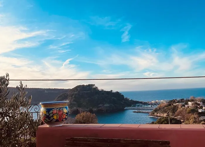 Sole Chiaro * Procida